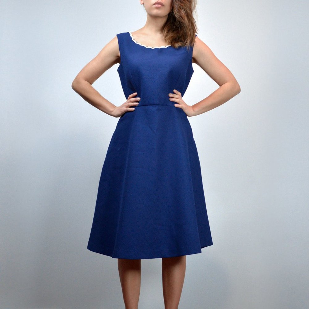 Blue dress